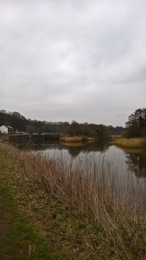 The Hive At 52 Bed and Breakfast Northwich Exterior foto